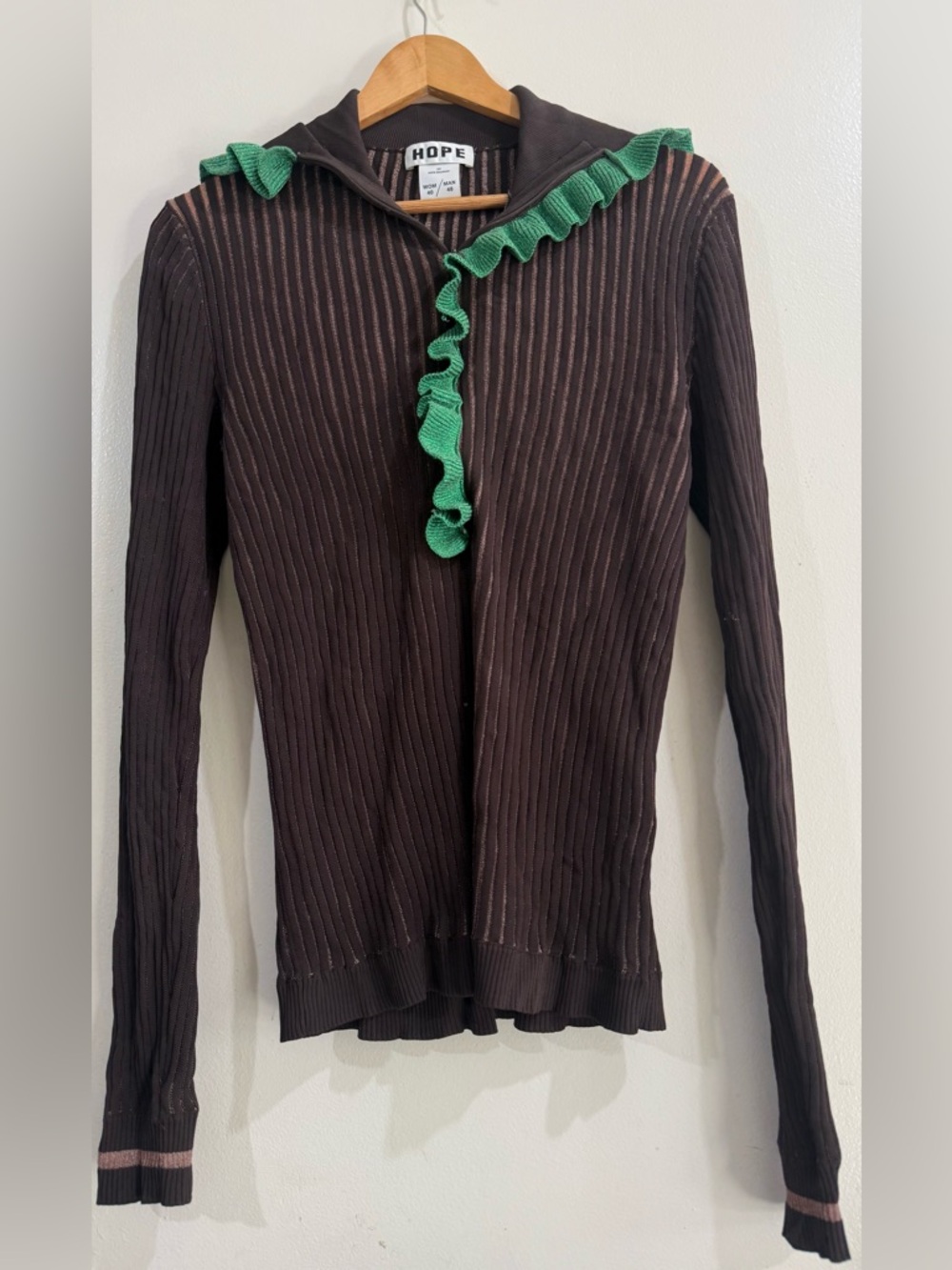 HOPEBrown Ribbed Cardigan with Green Ruffle Trim
